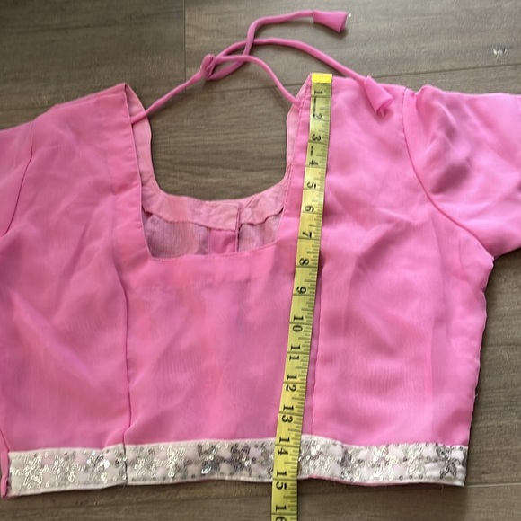 Pink Saree - Picture 7 of 8